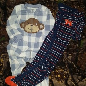 2 pairs Infant footed pajamas